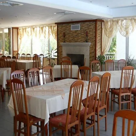Pliska מלון 3*